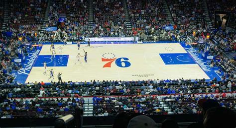 76ers courtside